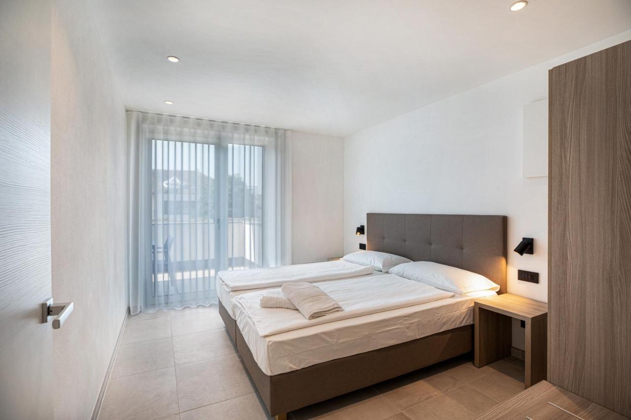 Apartments Curti - Abendrot لايْفيسْ المظهر الخارجي الصورة